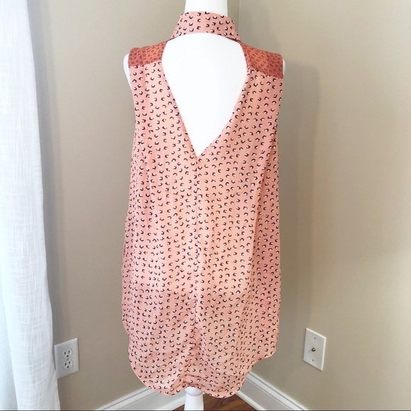 Umgee Sleeveless Tunic Top Coral Leopard - Small - Picture 3 of 8